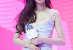 娱乐八卦每日爆料angela baby,揭秘明星私生活点滴